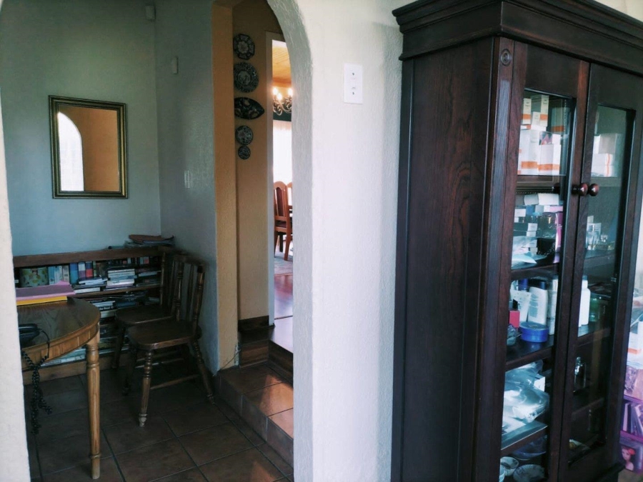 4 Bedroom Property for Sale in Greenhills Gauteng