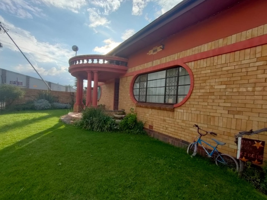 4 Bedroom Property for Sale in Homelake Gauteng