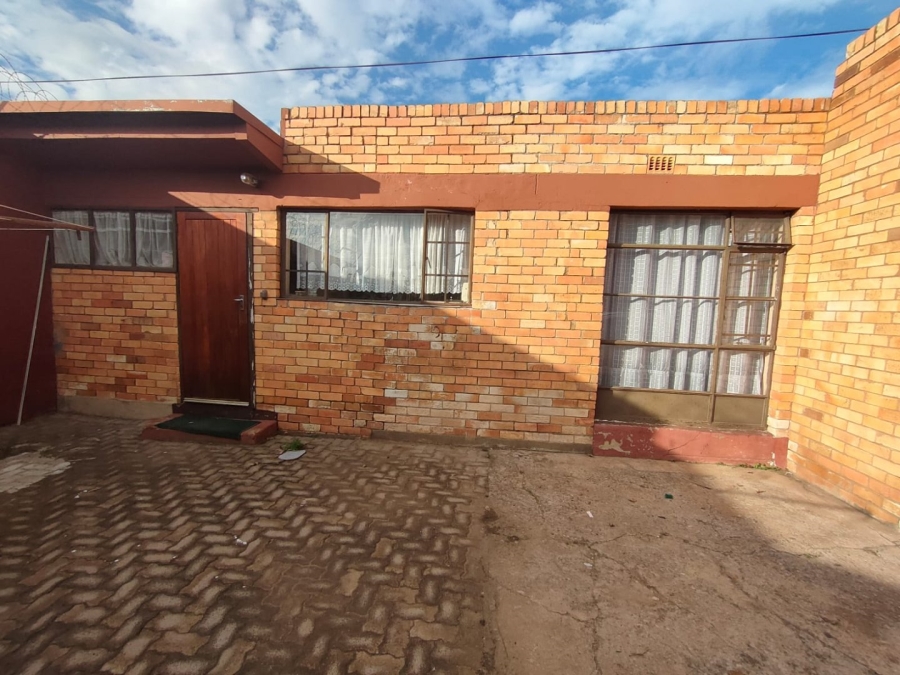 4 Bedroom Property for Sale in Homelake Gauteng