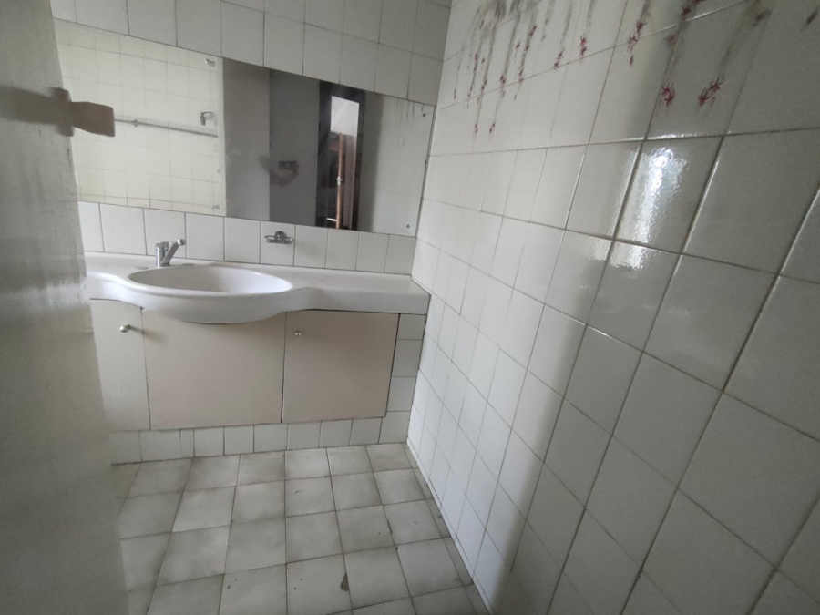 4 Bedroom Property for Sale in Homelake Gauteng