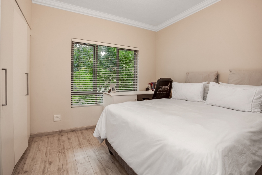 2 Bedroom Property for Sale in Bryanston Gauteng