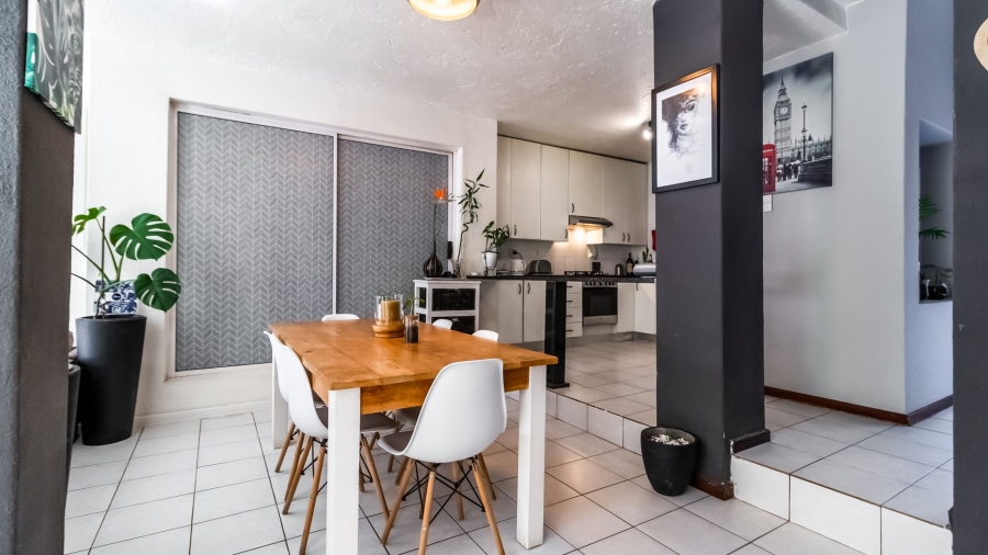 2 Bedroom Property for Sale in Bassonia Gauteng