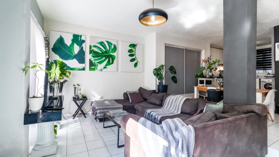 2 Bedroom Property for Sale in Bassonia Gauteng