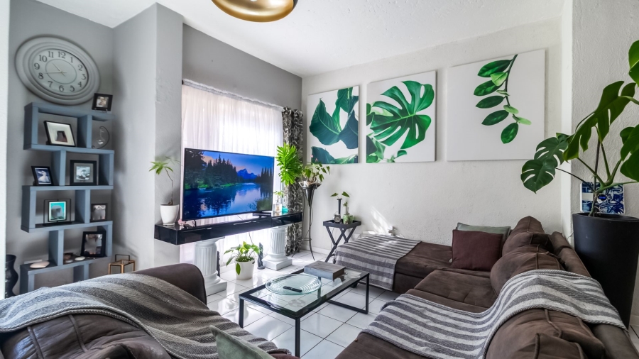 2 Bedroom Property for Sale in Bassonia Gauteng