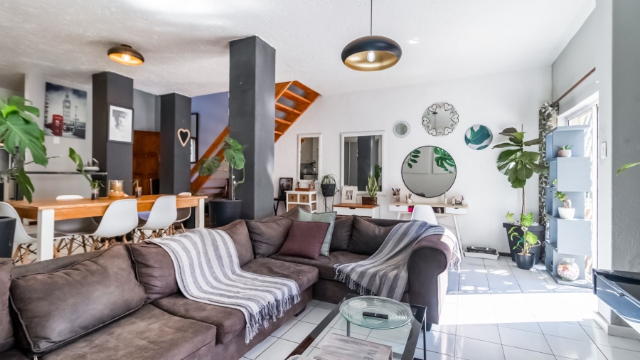 2 Bedroom Property for Sale in Bassonia Gauteng