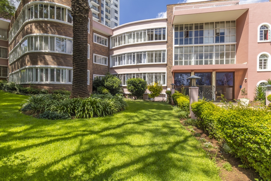 3 Bedroom Property for Sale in Rosebank Gauteng