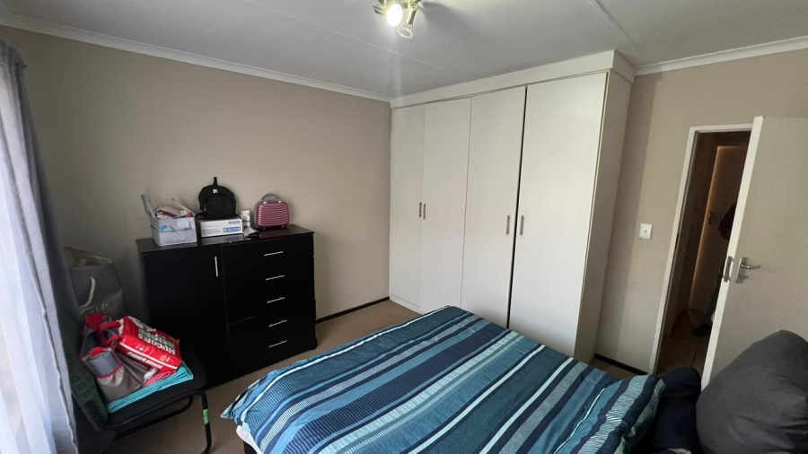 2 Bedroom Property for Sale in Minnebron Gauteng