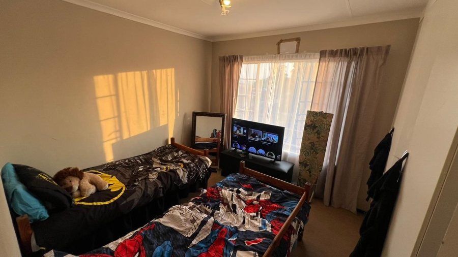 2 Bedroom Property for Sale in Minnebron Gauteng