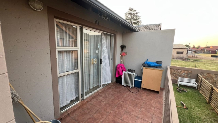 2 Bedroom Property for Sale in Minnebron Gauteng