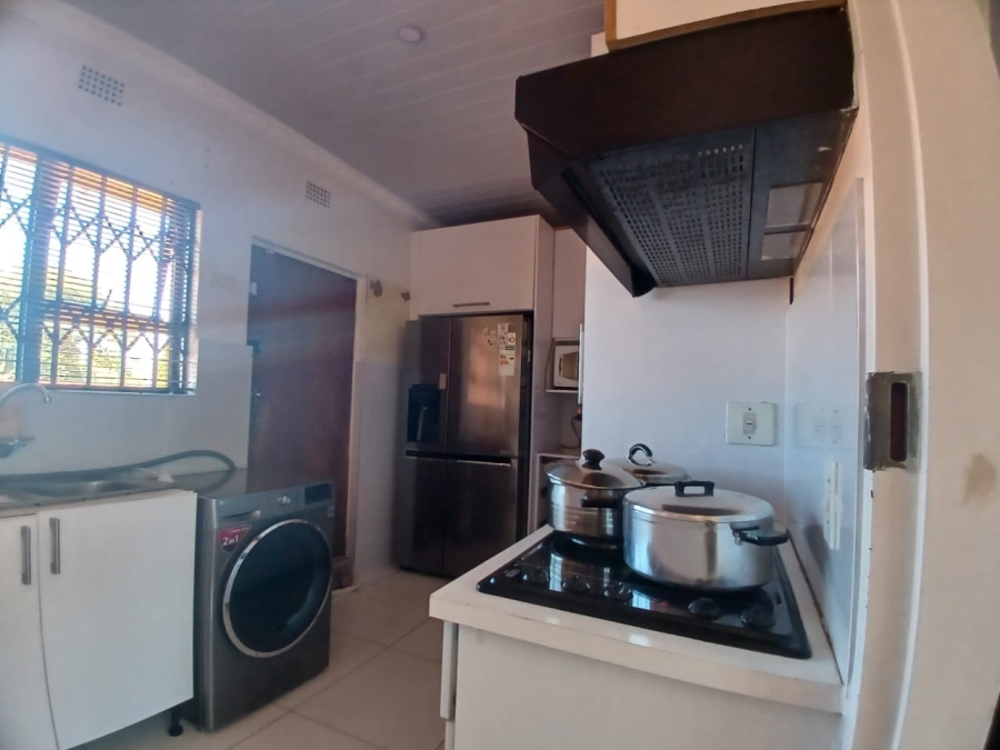 5 Bedroom Property for Sale in Groblerpark Gauteng