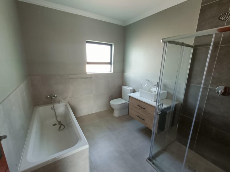 4 Bedroom Property for Sale in Montana Gauteng