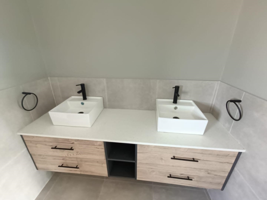 4 Bedroom Property for Sale in Montana Gauteng