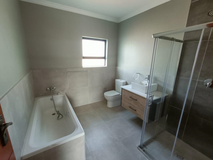4 Bedroom Property for Sale in Montana Gauteng