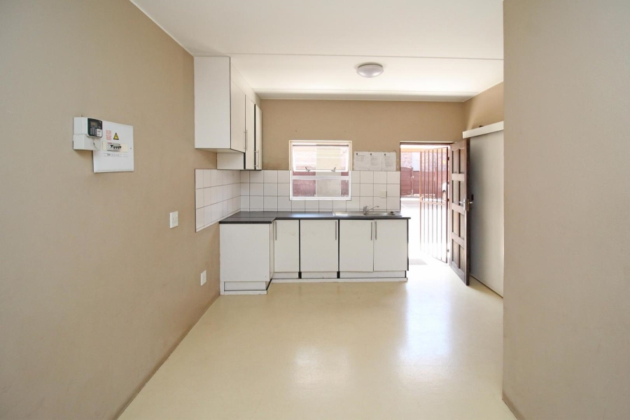 1 Bedroom Property for Sale in Kempton Park Central Gauteng