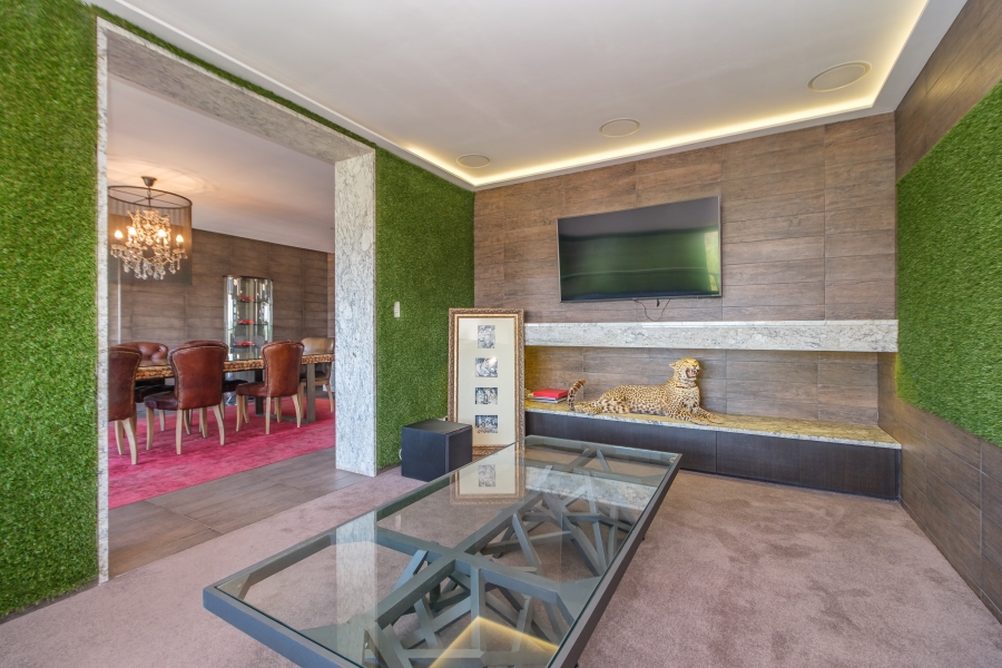 3 Bedroom Property for Sale in Hurlingham Manor Gauteng