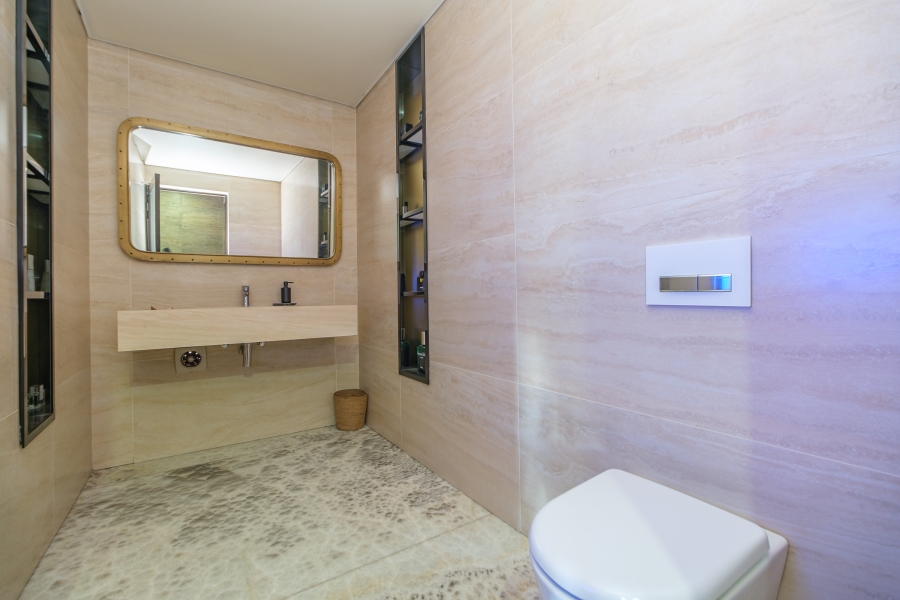 3 Bedroom Property for Sale in Hurlingham Manor Gauteng