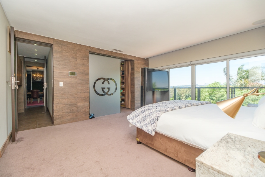 3 Bedroom Property for Sale in Hurlingham Manor Gauteng