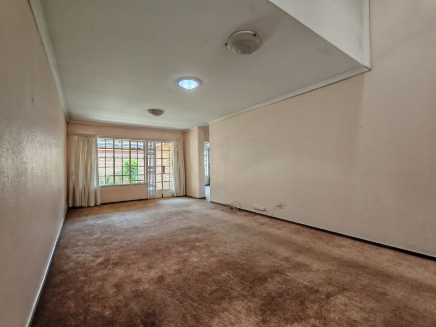 3 Bedroom Property for Sale in Three Rivers Gauteng