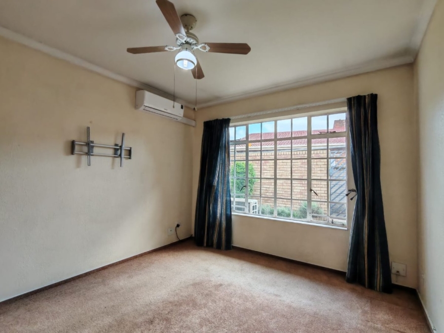 3 Bedroom Property for Sale in Three Rivers Gauteng