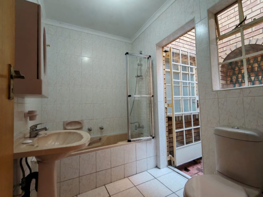 3 Bedroom Property for Sale in Three Rivers Gauteng