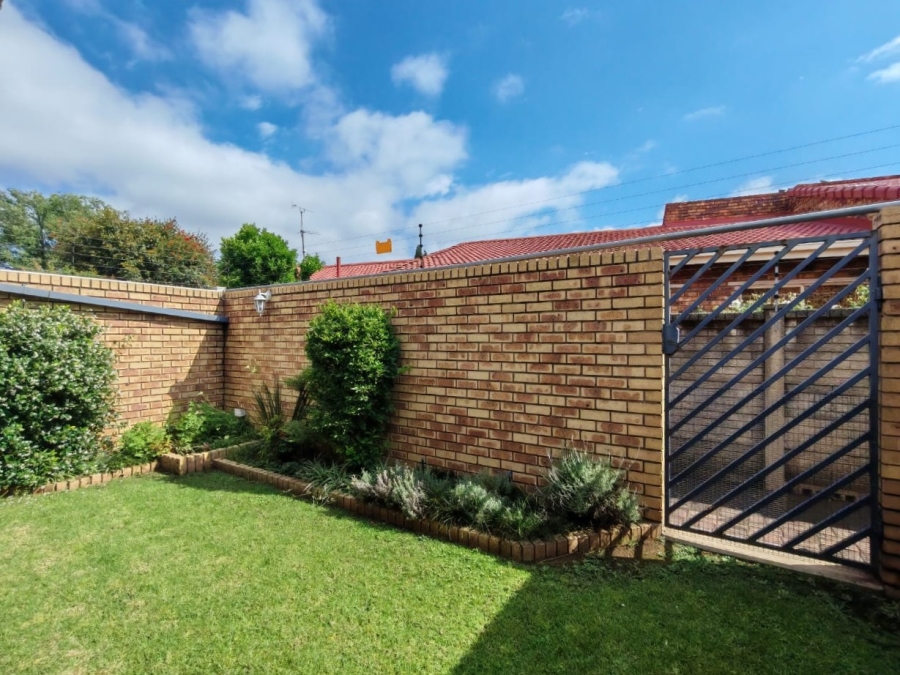 3 Bedroom Property for Sale in Three Rivers Gauteng