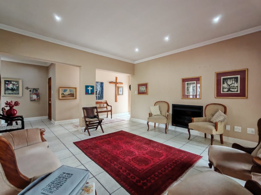 3 Bedroom Property for Sale in Three Rivers Proper Gauteng