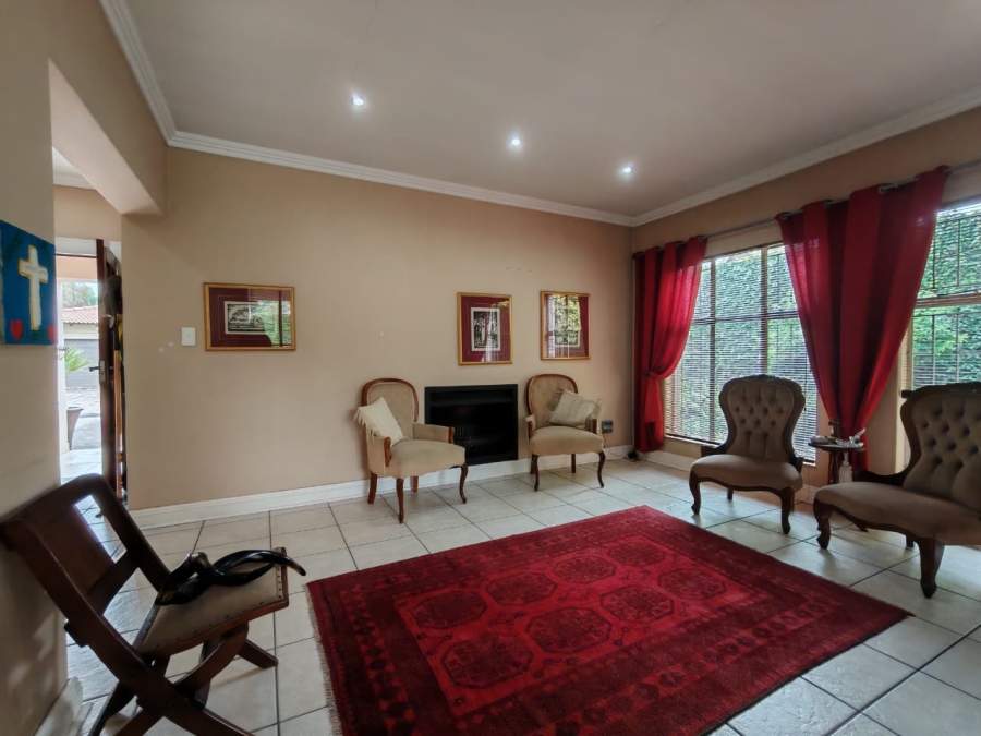 3 Bedroom Property for Sale in Three Rivers Proper Gauteng