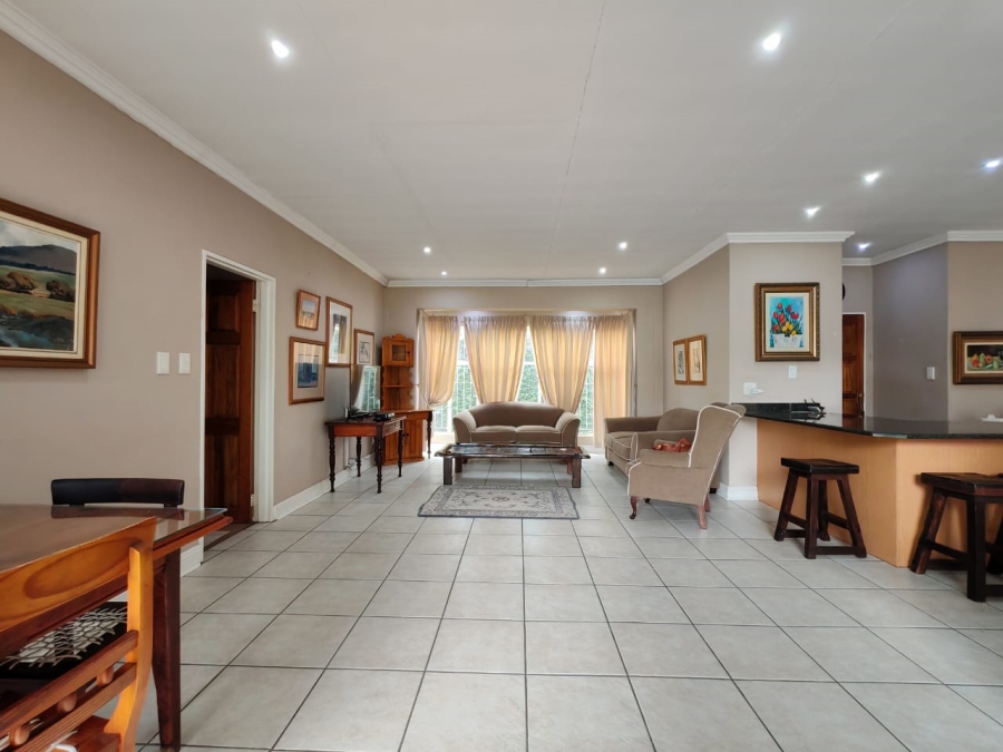 3 Bedroom Property for Sale in Three Rivers Proper Gauteng