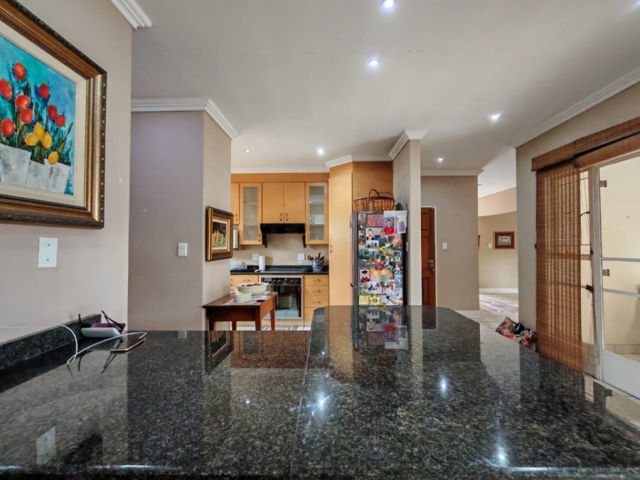 3 Bedroom Property for Sale in Three Rivers Proper Gauteng