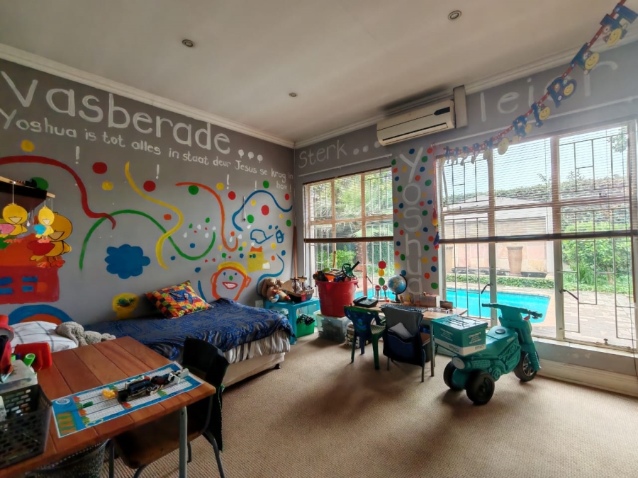 3 Bedroom Property for Sale in Three Rivers Proper Gauteng