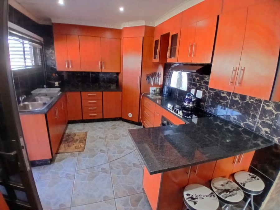 3 Bedroom Property for Sale in Riversdale Gauteng