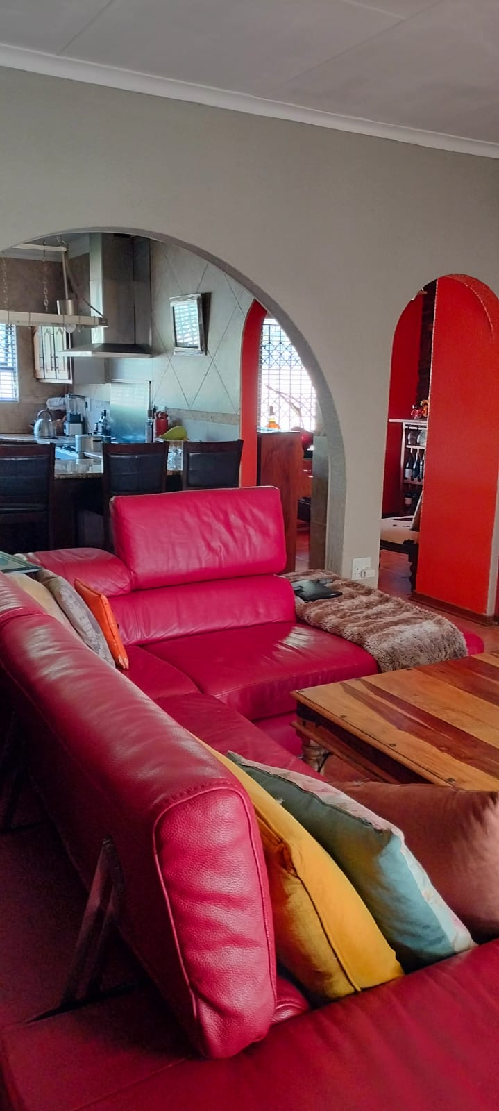 4 Bedroom Property for Sale in Glen Marais Gauteng