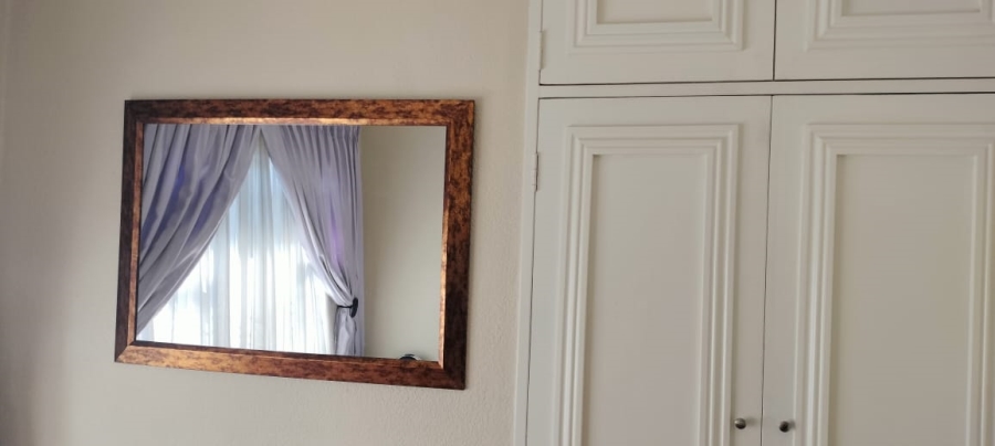 4 Bedroom Property for Sale in Glen Marais Gauteng
