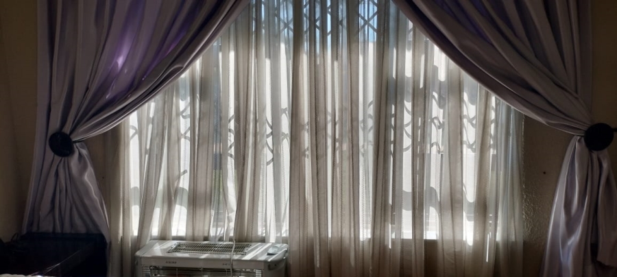 4 Bedroom Property for Sale in Glen Marais Gauteng