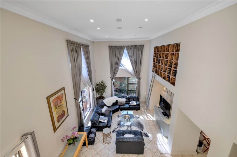 To Let 3 Bedroom Property for Rent in River Club Gauteng