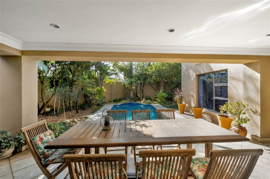 To Let 3 Bedroom Property for Rent in River Club Gauteng