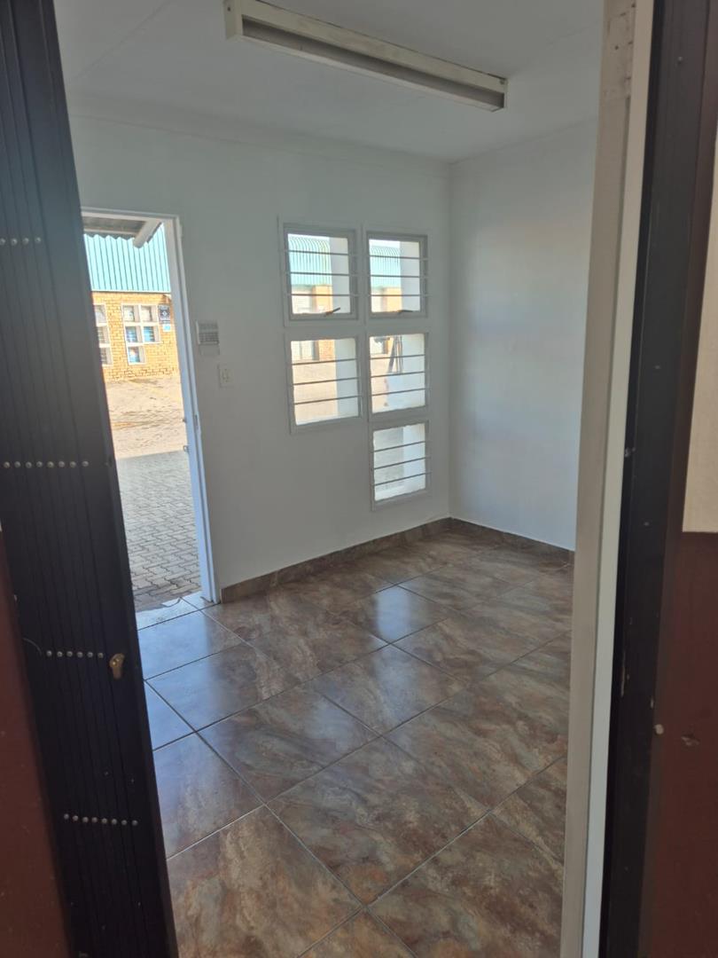 To Let Commercial Property for Rent in Alrode South Gauteng