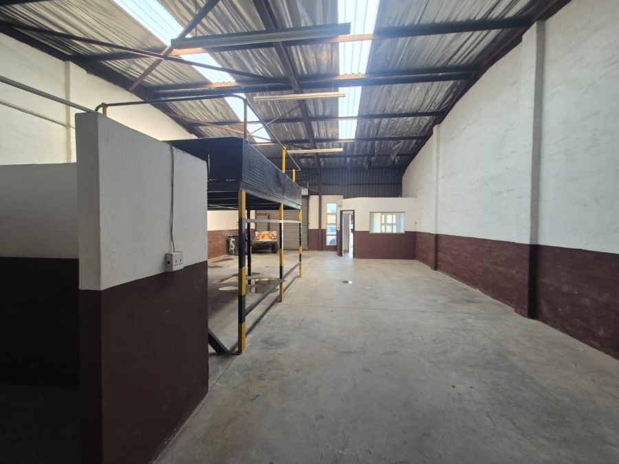 To Let Commercial Property for Rent in Alrode South Gauteng