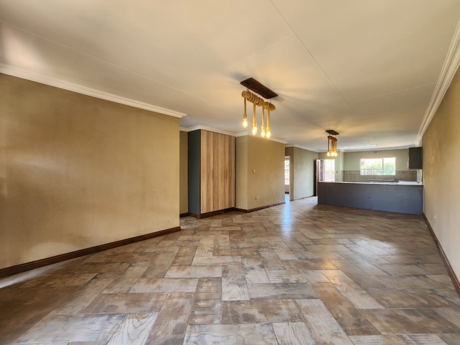 2 Bedroom Property for Sale in Three Rivers Gauteng