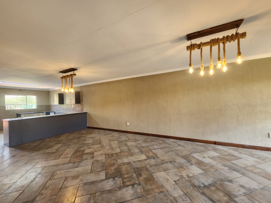 2 Bedroom Property for Sale in Three Rivers Gauteng