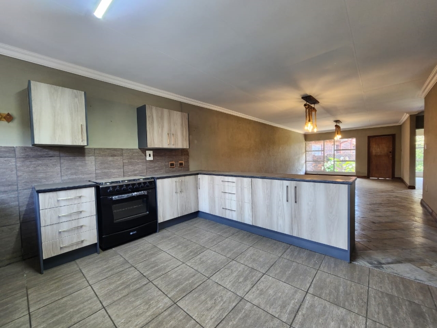 2 Bedroom Property for Sale in Three Rivers Gauteng