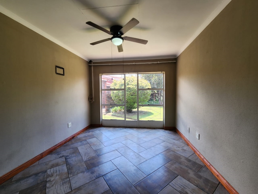 2 Bedroom Property for Sale in Three Rivers Gauteng
