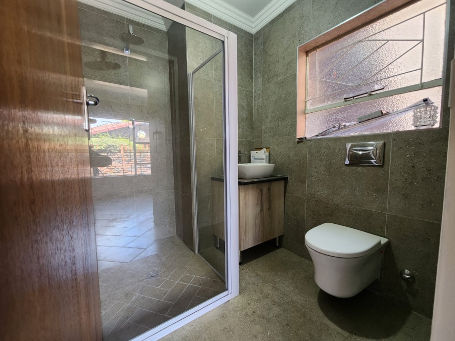2 Bedroom Property for Sale in Three Rivers Gauteng