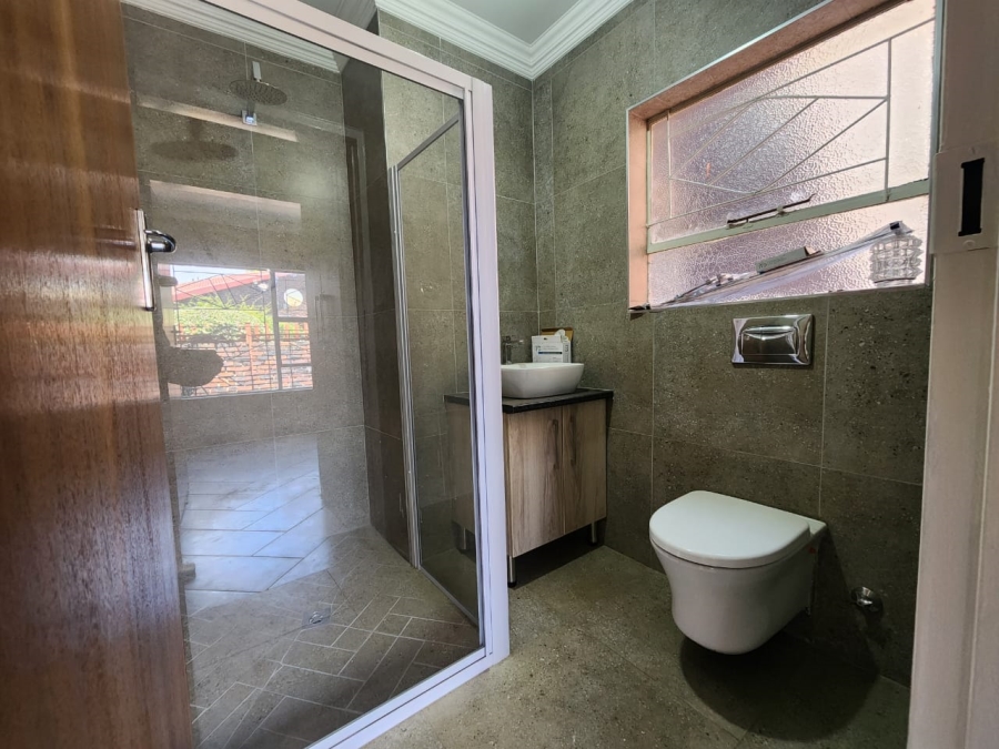 2 Bedroom Property for Sale in Three Rivers Gauteng