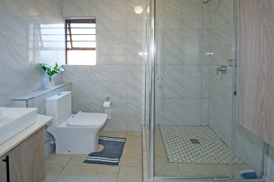 2 Bedroom Property for Sale in Sunninghill Gauteng