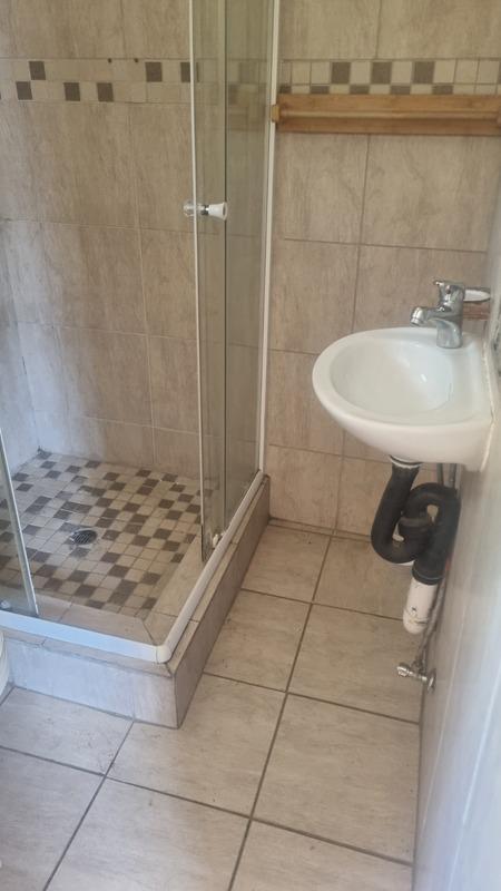 6 Bedroom Property for Sale in Buccleuch Gauteng