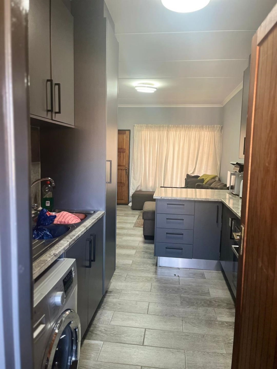 2 Bedroom Property for Sale in Elspark Gauteng