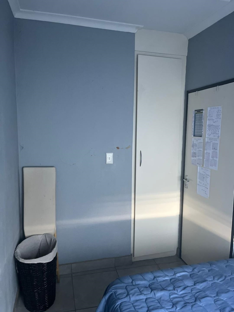 2 Bedroom Property for Sale in Elspark Gauteng