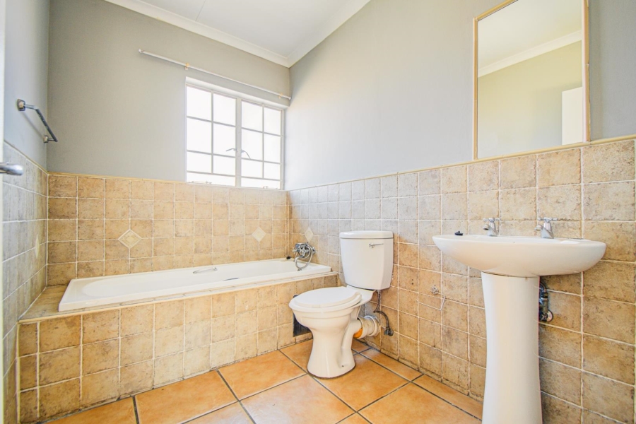 2 Bedroom Property for Sale in Castleview Gauteng