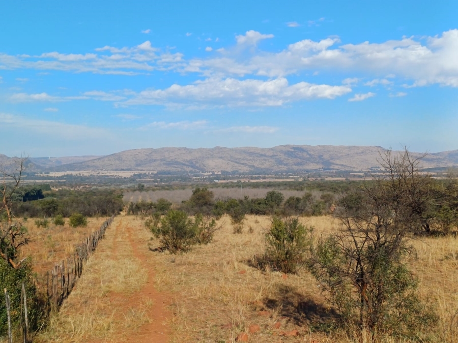Commercial Property for Sale in Hekpoort Gauteng